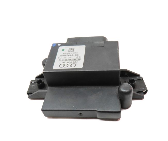 Thumbnail 5: 2016 AUDI Q5 (B8 8R) 3.0L (CTUC) ENGINE FUEL PUMP RELAY CONTROL MODULE