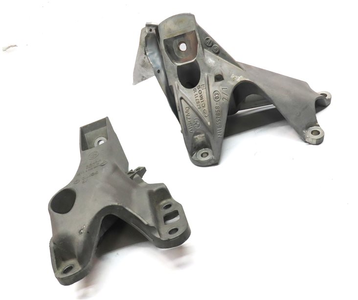Thumbnail 1: 2014 BMW X5 (F15) 3.0L (N55) ENGINE LEFT & RIGHT MOTOR MOUNT BRACKET SET 2