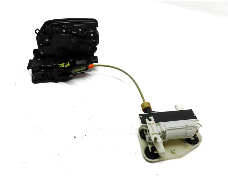 Thumbnail 1: 16-19 BMW 5 7 X5 X6 F25 F26 G11 REAR RIGHT SOFT CLOSE DOOR LOCK LATCH & ACTUATOR