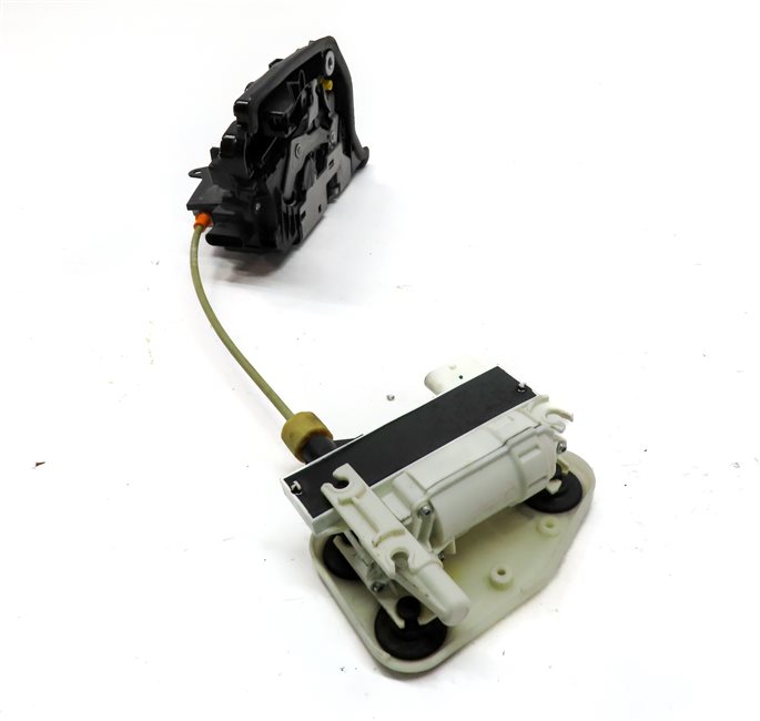 Thumbnail 4: 16-19 BMW 5 7 X5 X6 F25 F26 G11 REAR RIGHT SOFT CLOSE DOOR LOCK LATCH & ACTUATOR