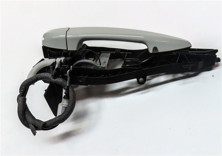 Thumbnail 4: 14-21 BMW X1 X2 X5 X6 (F15 F16 F39 F48) FRONT RIGHT COMFORT DOOR HANDLE (White)