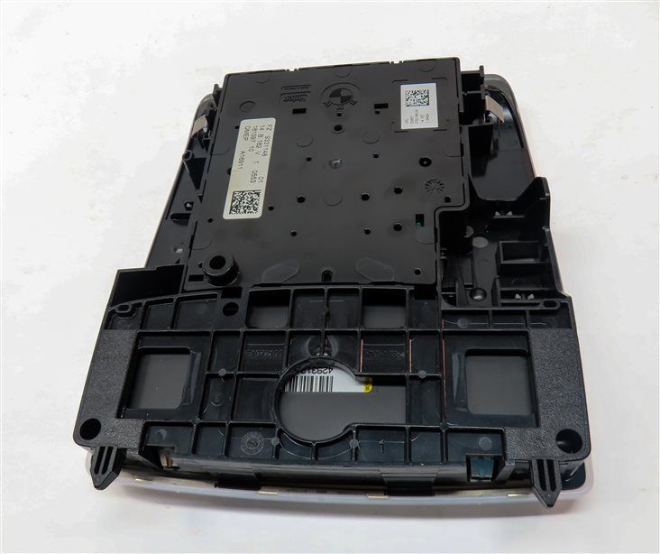 Thumbnail 7: 2014 BMW X5 (F15) FRONT CENTER ROOF PRIMARY DOMELIGHT DOME LIGHT ASSEMBLY (Gray)