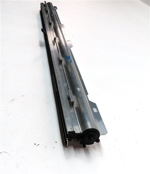 Thumbnail 3: 2014-2018 BMW X5 (F15) LEFT REAR WINDOW SHADE SUNSHADE SUN SCREEN SHADE BLIND