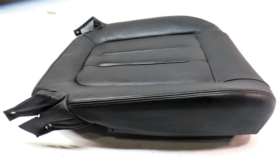 Thumbnail 3: 2014 BMW X5 (F15) FRONT RIGHT LOWER HEATED STANDARD SEAT CUSHION (Black)