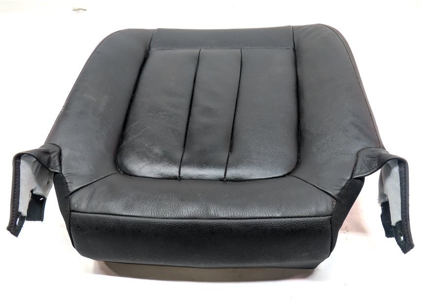 Thumbnail 4: 2014 BMW X5 (F15) FRONT RIGHT LOWER HEATED STANDARD SEAT CUSHION (Black)
