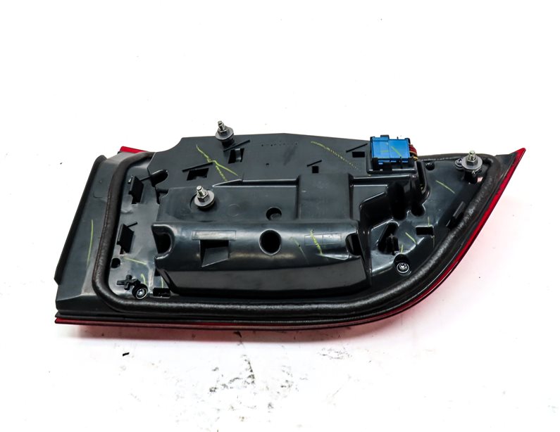 Thumbnail 5: 14-18 BMW X5 X5M ///M (F15 F85) RIGHT PASSENGER REAR INNER TAILLIGHT LIGHT LAMP