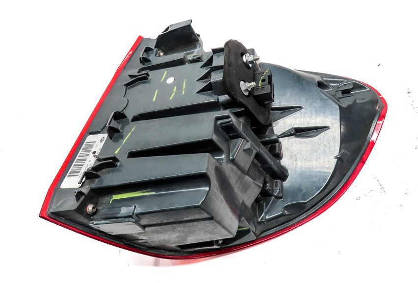 Thumbnail 6: 2014-2018 BMW X5 X5M ///M (F15 F85) LEFT DRIVER REAR TAILLIGHT BRAKE LIGHT LAMP