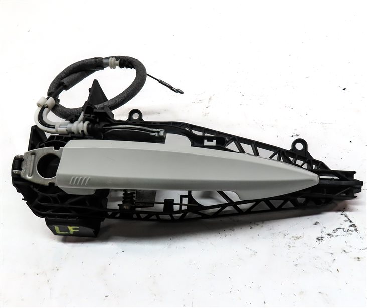 Thumbnail 2: 14-21 BMW X1 X2 X5 X6 (F15 F16 F39 F48) FRONT LEFT COMFORT DOOR HANDLE (White)