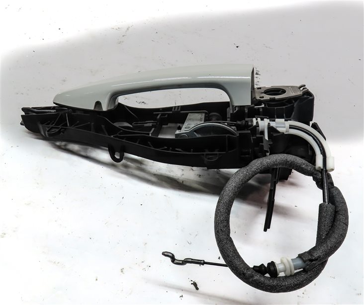 Thumbnail 4: 14-21 BMW X1 X2 X5 X6 (F15 F16 F39 F48) FRONT LEFT COMFORT DOOR HANDLE (White)