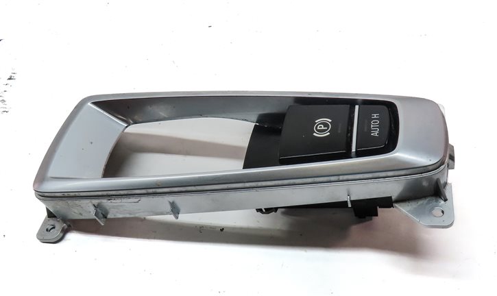 Thumbnail 3: 2014 BMW X5 (F15) EMERGENCY HILL PARKING E-BRAKE SWITCH BUTTON w/ SURROUND TRIM