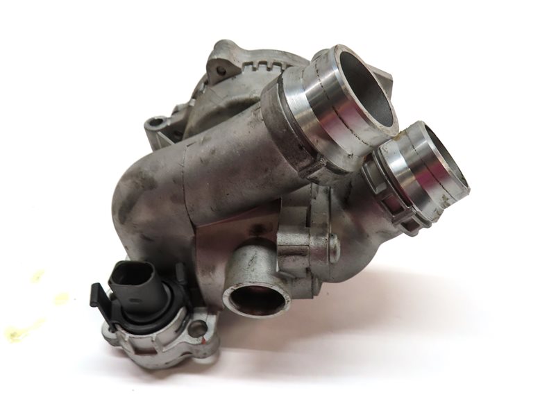Thumbnail 8: 2008-2018 VW AUDI A3 A4 A5 A6 Q3 Q5 TT BEETLE JETTA 2.0L TURBO ENGINE WATER PUMP