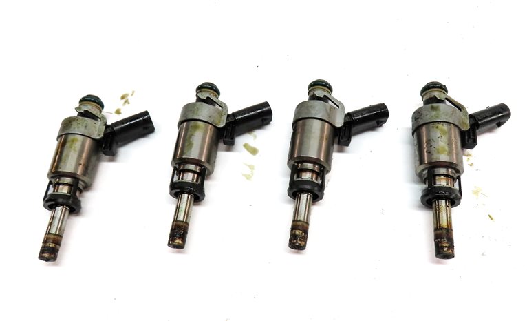Thumbnail 5: 08-17 AUDI A3 A4 A5 A6 Q5 TT (8P B8 8K 8T 8R MK2 C7) 2.0L FSI FUEL INJECTOR SET4