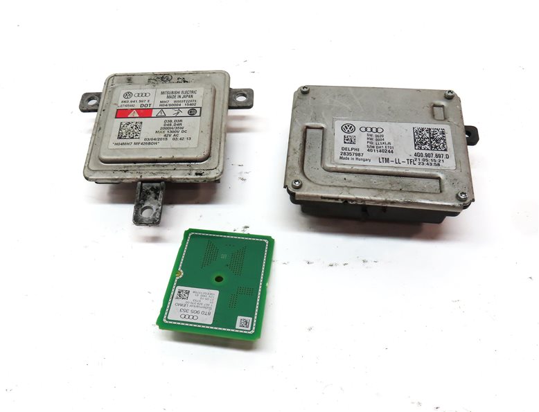 Thumbnail 2: 2016 AUDI A4 (B8 8K) FRONT RIGHT PASSENGER HEADLIGHT LAMP CONTROL MODULE SET/3