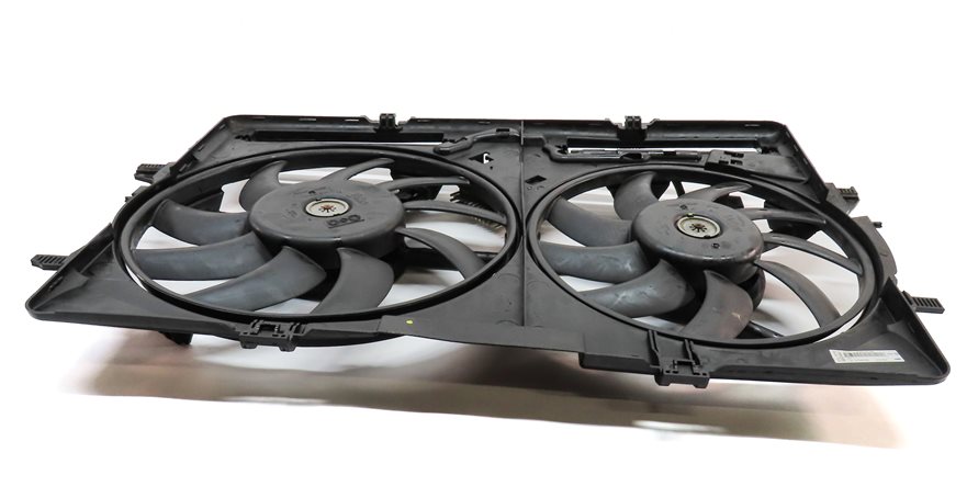 Thumbnail 6: 09-17 AUDI A4 A5 Q5 S4 (B8 8T 8R) 2.0L 3.0L 3.2L RADIATOR COOLING FAN w/ SHROUD