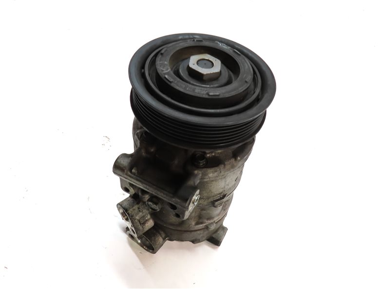 Thumbnail 1: 17-20 AUDI A4 A5 A6 (B9 F5 8W 8WS) 2.0L CYMC TURBO ENGINE A/C COMPRESSOR PUMP