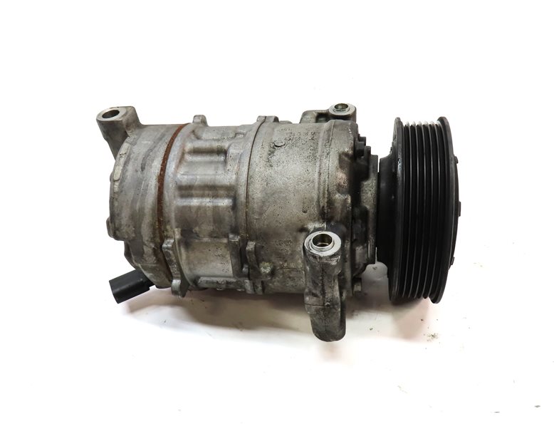 Thumbnail 5: 17-20 AUDI A4 A5 A6 (B9 F5 8W 8WS) 2.0L CYMC TURBO ENGINE A/C COMPRESSOR PUMP