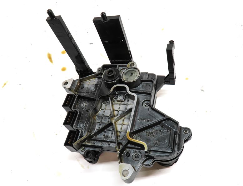 Thumbnail 6: 13-16 AUDI A4 (B8 8K) 2.0L FWD CVT TRANSMISSION VALVE BODY MULTI-TRONIC COMPUTER