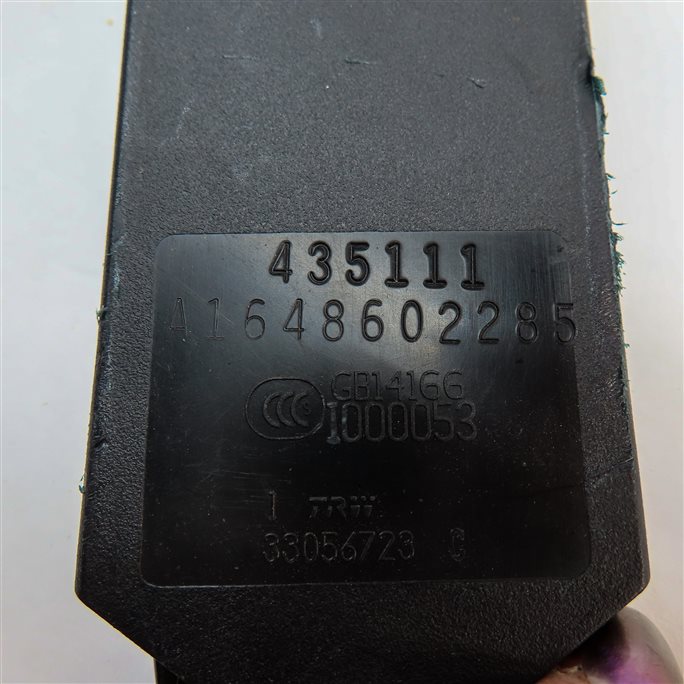 Thumbnail 6: 2012 MERCEDES GL350 (X164) REAR 3RD ROW RIGHT SEAT SEATBELT RETRACTOR (Black)