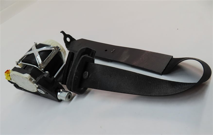 Thumbnail 3: 2012 MERCEDES GL350 (X164) REAR 3RD ROW LEFT SEAT SEATBELT RETRACTOR (Black)