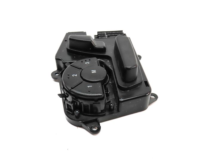 Thumbnail 3: 2012 MERCEDES GL350 (X164) FRONT LEFT DRIVER MEMORY SEAT POSITION ADJUST SWITCH