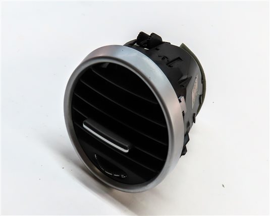 Thumbnail 1: 2012 MERCEDES GL350 (X164) FRONT RIGHT PASSENGER DASH HEAT AIR AC VENT (Black)