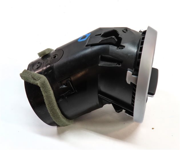 Thumbnail 3: 2012 MERCEDES GL350 (X164) FRONT RIGHT PASSENGER DASH HEAT AIR AC VENT (Black)