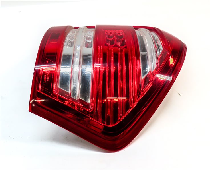 Thumbnail 6: 2010-2012 MB GL350 GL450 GL550 (X164) RIGHT PASSENGER TAILLIGHT BRAKE LIGHT LAMP