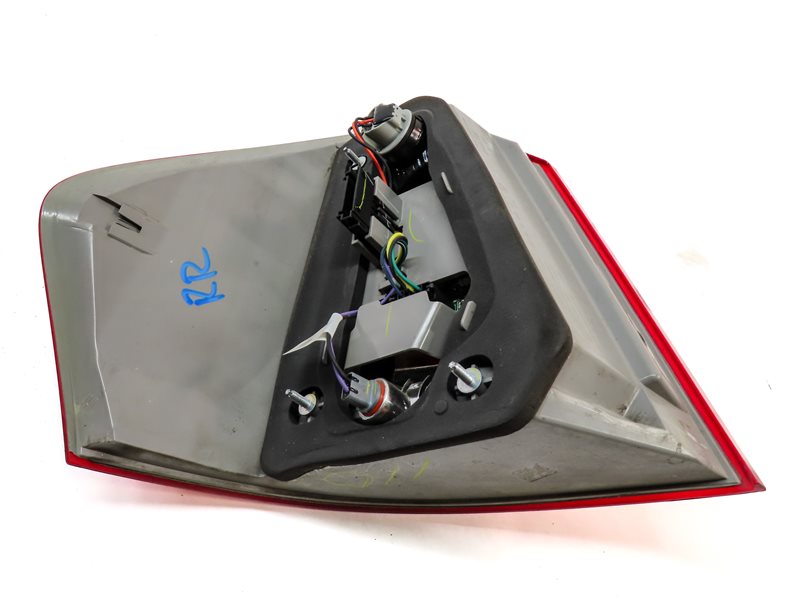 Thumbnail 7: 2010-2012 MB GL350 GL450 GL550 (X164) RIGHT PASSENGER TAILLIGHT BRAKE LIGHT LAMP