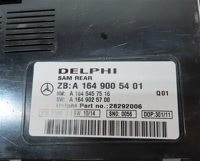 Thumbnail 6: 2012 MERCEDES GL350 (X164) 3.0L DIESEL (OM642) REAR SIGNAL ACQUISION SAM MODULE