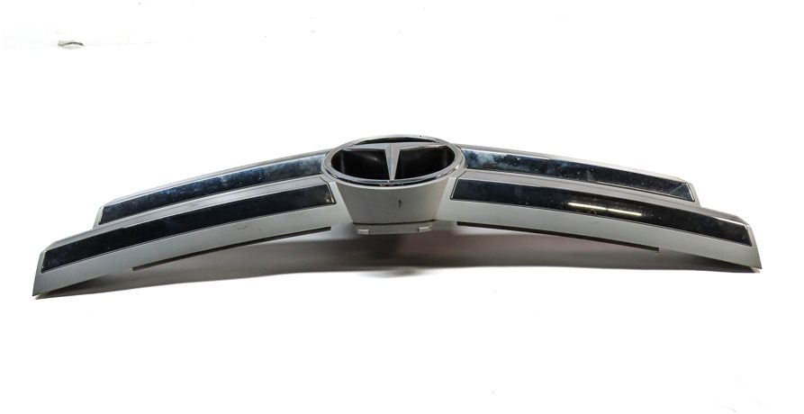 Thumbnail 5: 2010-2012 MERCEDES GL350 GL450 (X164) UPPER HOOD GRILLE AIR VENT TRIM