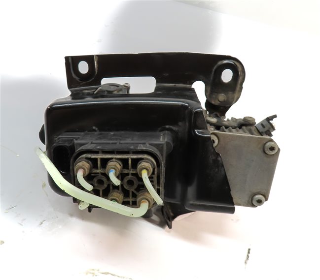 Thumbnail 3: 06-11 GL320 GL350 GL450 GL550 ML350 ML500 X164 W164 AIR SUSPENSION COMPRESSOR