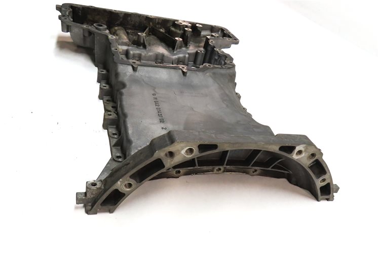 Thumbnail 3: 2010-2012 MB GL350 ML350 R350 (W164 X164 W251) 3.0L OM642 DIESEL UPPER OIL PAN