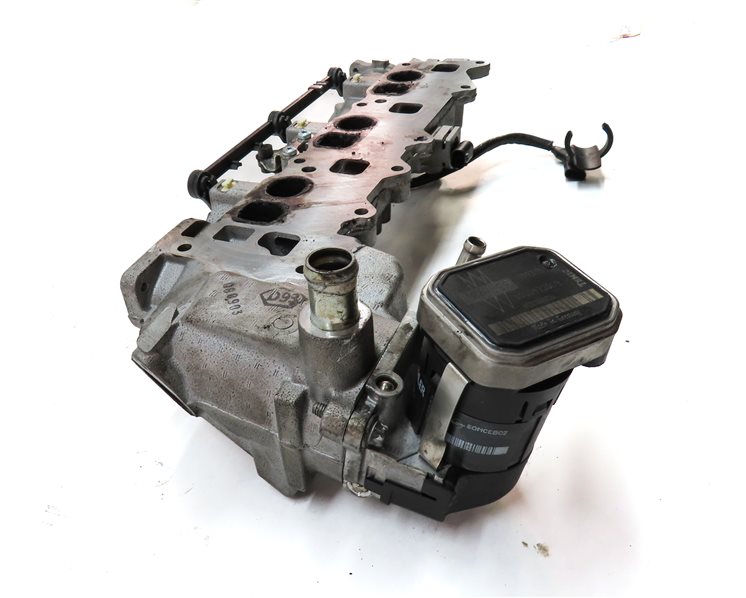 Thumbnail 7: 09-13 MERCEDES GL ML R (W164 W251 X164) 3.0L OM642 DIESEL LEFT INTAKE MANIFOLD