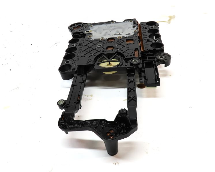 Thumbnail 7: 12 MERCEDES GL350 X164 3.0L DIESEL AUTO TRANSMISSION VALVE BODY CONDUCTOR PLATE