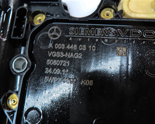 Thumbnail 9: 12 MERCEDES GL350 X164 3.0L DIESEL AUTO TRANSMISSION VALVE BODY CONDUCTOR PLATE