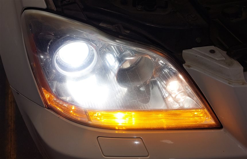 Thumbnail 2: 11-12 MERCEDES GL CLASS (X164) FRONT RIGHT PASSENGER XENON HID HEADLIGHT LAMP