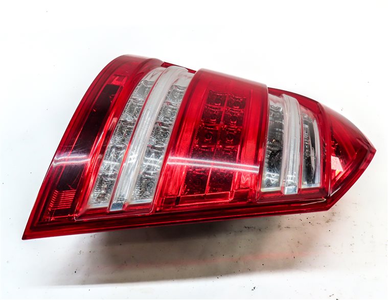 Thumbnail 6: 2010-2012 MB GL350 GL450 GL550 (X164) LEFT DRIVER TAILLIGHT BRAKE LIGHT LAMP