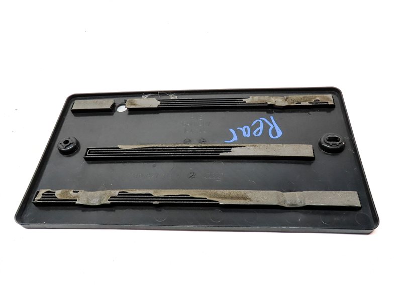 Thumbnail 6: 2013 AUDI Q5 (B8 8R) REAR TAILGATE HATCH LID LICENSE PLATE MOUNT PANEL
