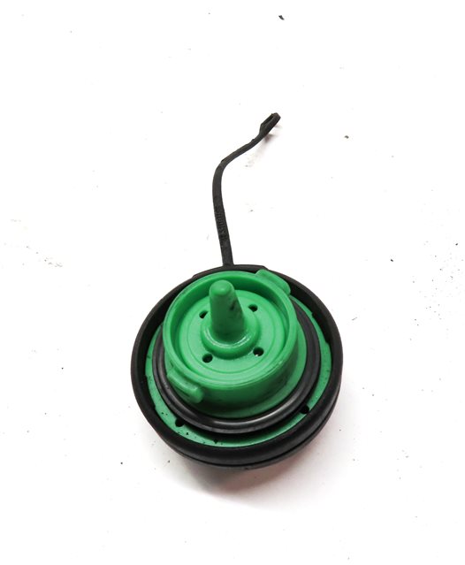 Thumbnail 5: 2013 AUDI Q5 (B8 8R) REAR GAS FUEL TANK FILL CAP LID COVER w/ DONGLE