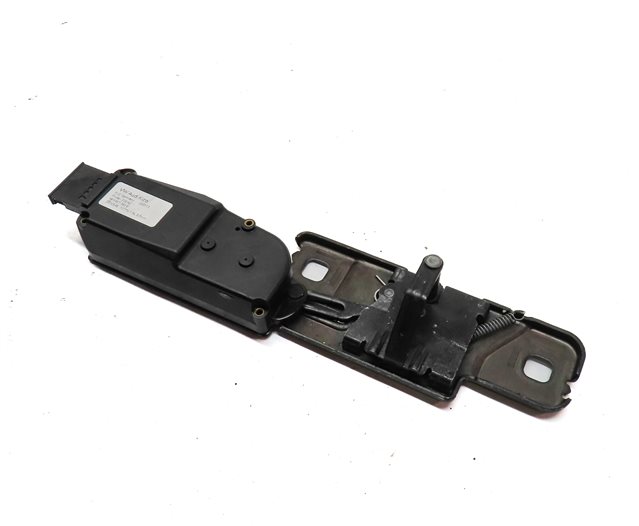 Thumbnail 1: 2013 AUDI Q5 (B8 8R) REAR TRUNK TAILGATE HATCH LID LATCH STRIKER PLATE ACTUATOR