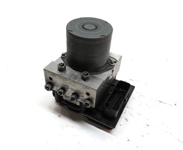 Thumbnail 1: 2013 AUDI Q5 (B8 8R) ABS ANTI LOCK BRAKE PUMP w/ MODULE