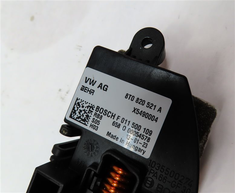 Thumbnail 6: 13-17 AUDI A4 S4 A5 S5 Q5 (B8 8K 8T 8R) FRONT HEATER A/C BLOWER MOTOR RESISTOR