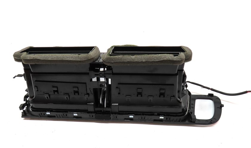 Thumbnail 5: 2013 AUDI Q5 (B8 8R) FRONT CENTER DASH HEAT AIR AC HVAC VENT (Black)