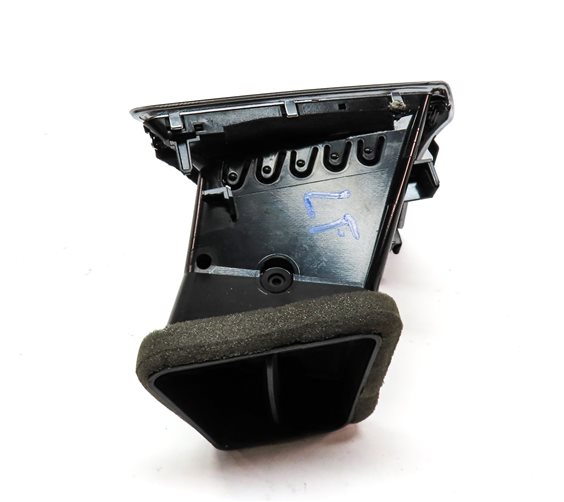 Thumbnail 4: 2013 AUDI Q5 (B8 8R) FRONT LEFT DRIVER DASH HEAT AIR AC HVAC VENT (Black)