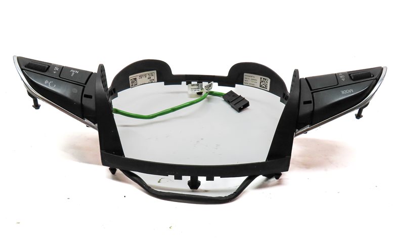 Thumbnail 4: 2013 AUDI Q5 (B8 8R) DRIVER STEERING WHEEL MEDIA RADIO CONTROL SWITCH BUTTONS