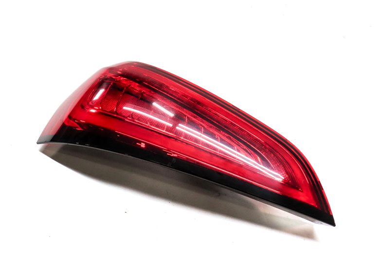 2013-2017 AUDI Q5 SQ5 (B8 8R) REAR LEFT DRIVER TAILLIGHT BRAKE LIGHT LAMP (LED)