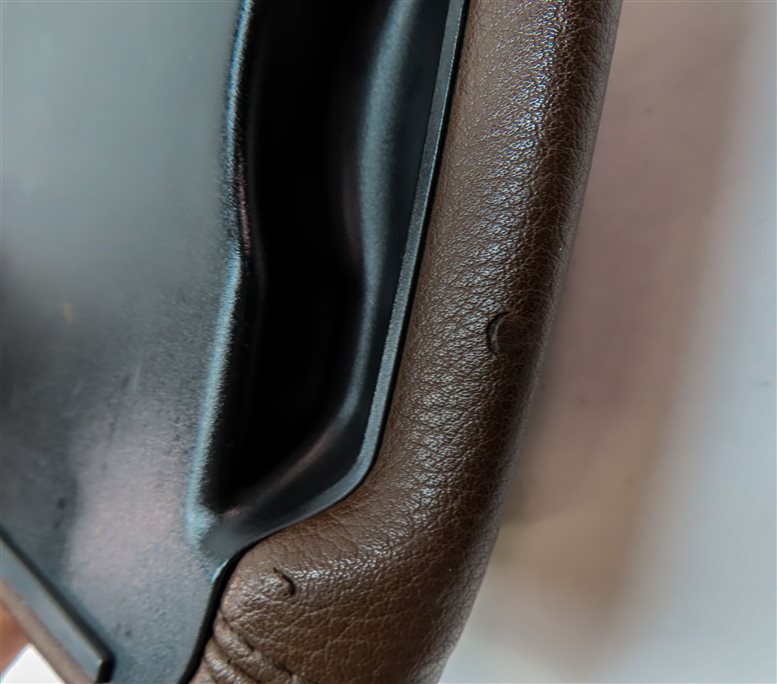 Thumbnail 7: 2009-2017 AUDI Q5 (B8 8R) FRONT CENTER CONSOLE ARMREST ARM REST LID (Brown)
