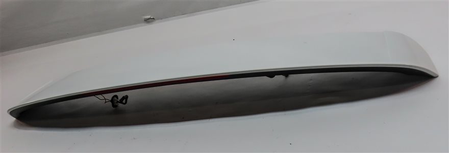 Thumbnail 2: 2009-2017 AUDI Q5 (8R) REAR HATCH SPOILER WING w/ 3rd BRAKE LIGHT (White)