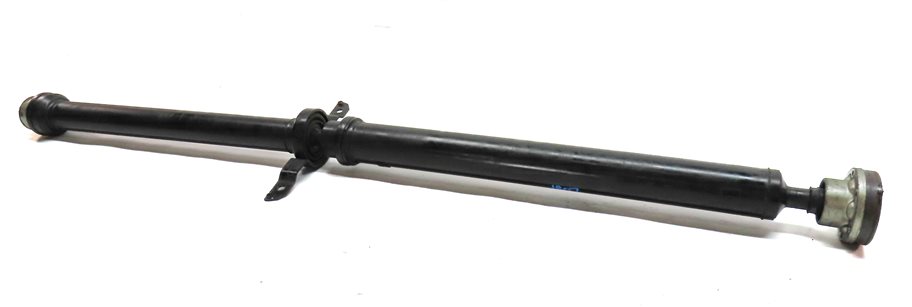 Thumbnail 1: 2013-2017 AUDI Q5 SQ5 (B8 8R) AUTO REAR DRIVESHAFT DRIVELINE DRIVE LINE SHAFT