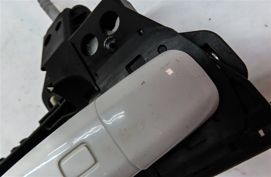 Thumbnail 8: 09-17 AUDI A4 S4 Q5 ALLROAD FRONT RIGHT PASSENGER KEYLESS DOOR HANDLE (White)